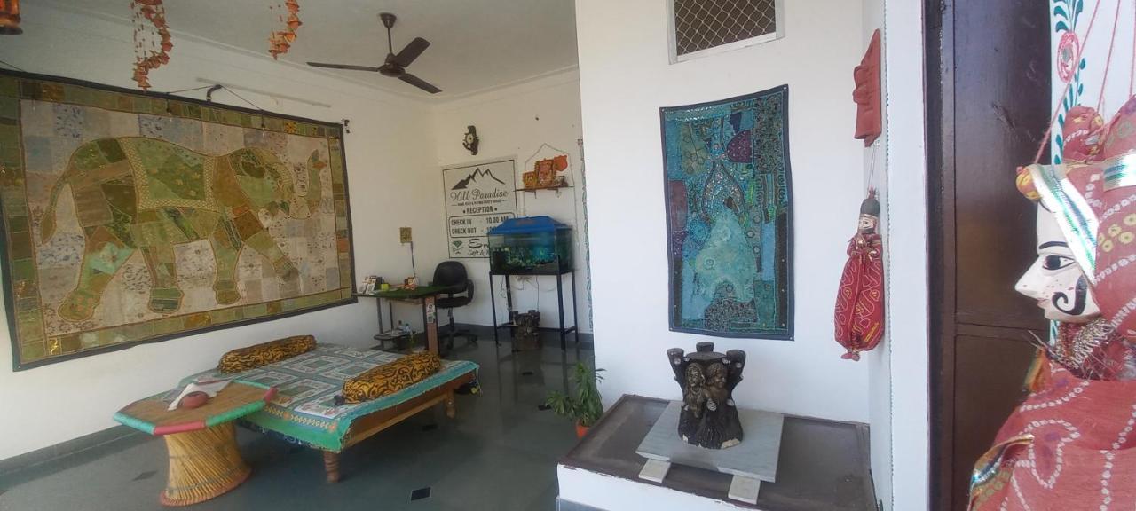 Hill Paradise Home Stay ウダイプル エクステリア 写真